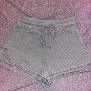 mint ribbed lounge shorts
